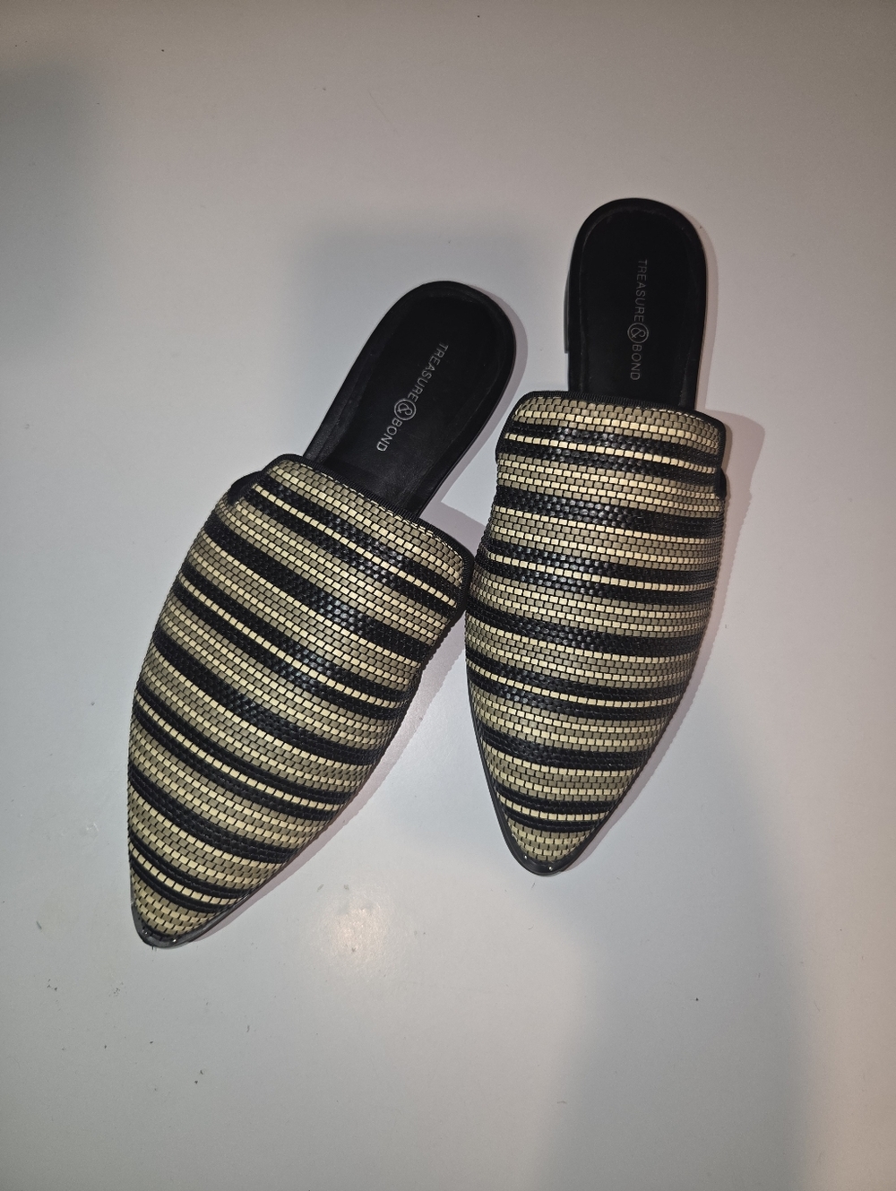 Treasure & Bond Striped RAFFIA / STRAW Made Boho Mules Sizw 9 1/2 M